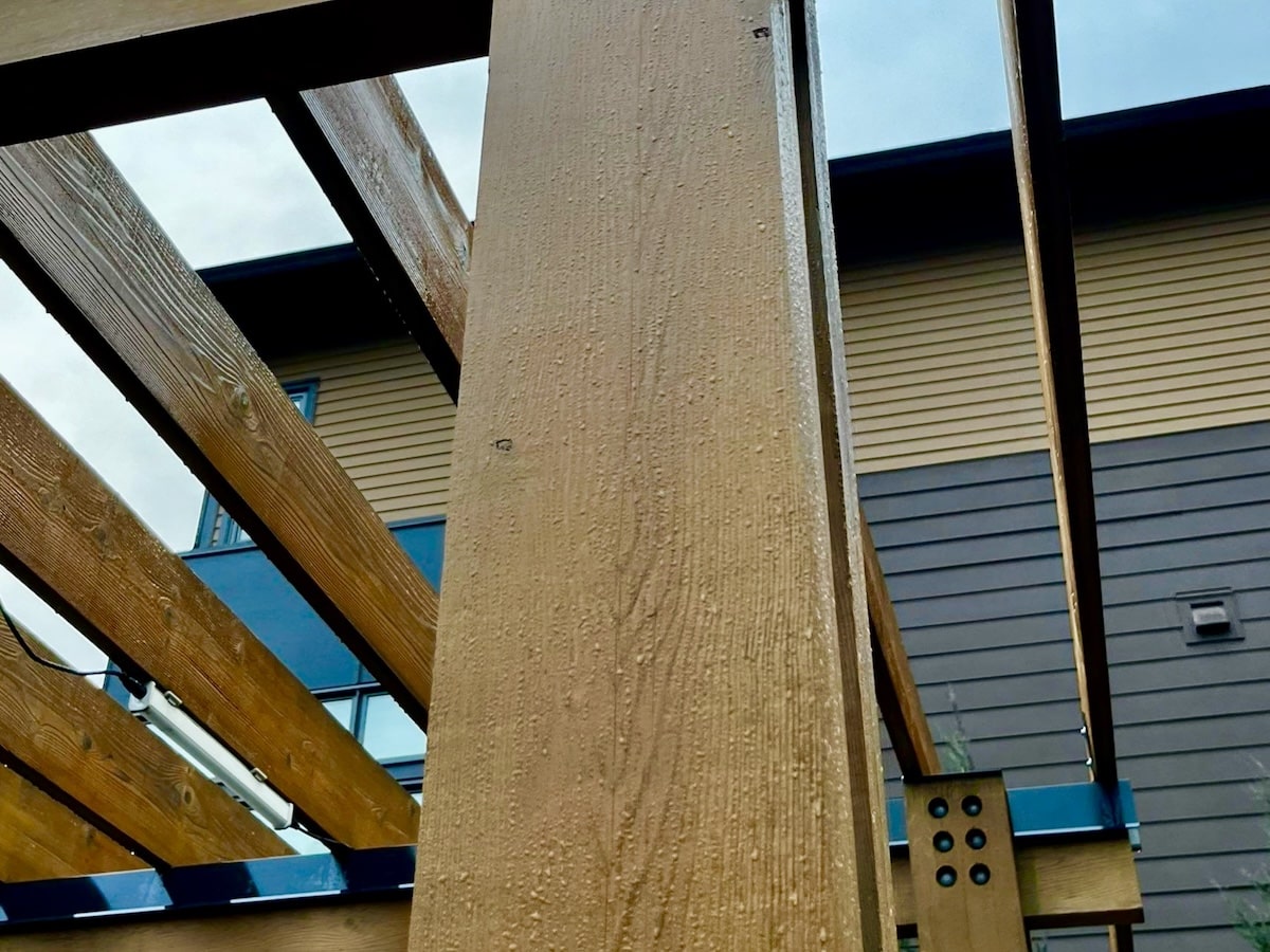 Cedar Wood Trellis Coated With A Moisture-Repelling Clear Coat Performing Excellently